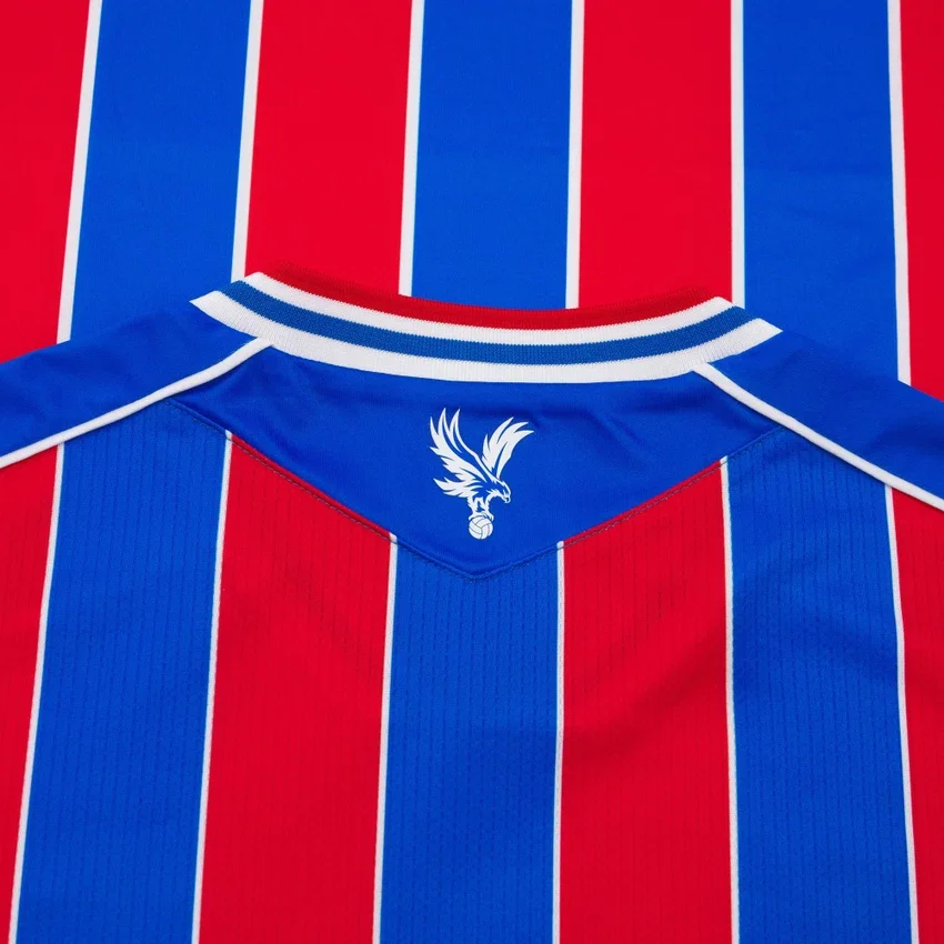 Crystal Palace FC 2025/26 Yetişkinler İçin Ev Maçı Forması Crystal Palace FC 2025/26 Yetişkinler İçin Ev Maçı Forması