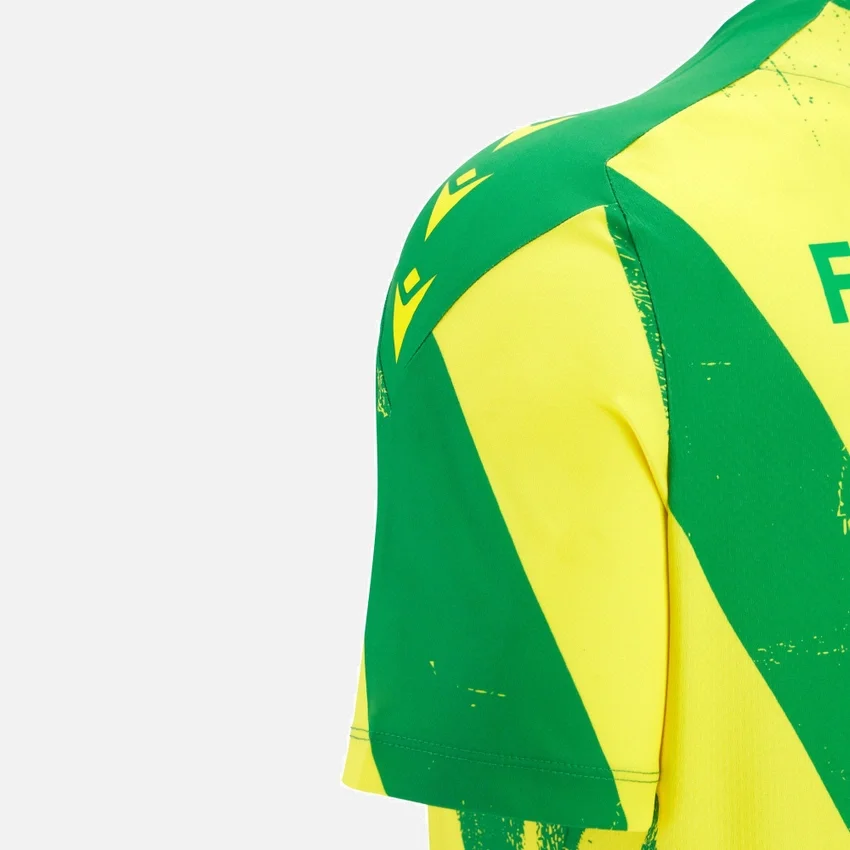 FC Nantes 2025/26 Yetişkin Isınma Gömleği FC Nantes 2025/26 Yetişkin Isınma Gömleği