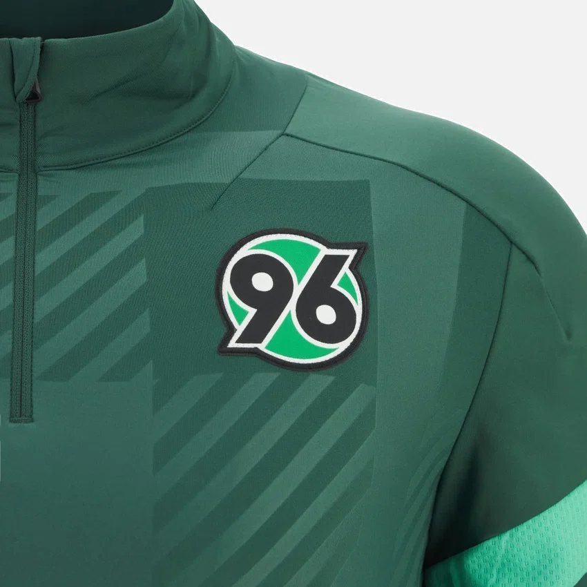 Hannover 96 2025/26 Antrenman Üst Giyim Hannover 96 2025/26 Antrenman Üst Giyim