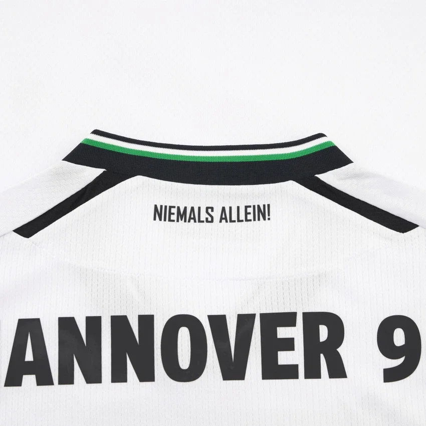 Hannover 96 2025/26 Junior Üçüncü Maç Forması Hannover 96 2025/26 Junior Üçüncü Maç Forması