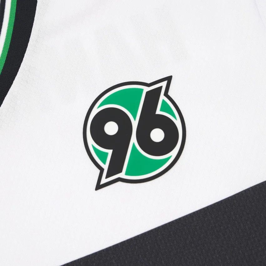 Hannover 96 2025/26 Yetişkin Üçüncü Maç Forması Hannover 96 2025/26 Yetişkin Üçüncü Maç Forması