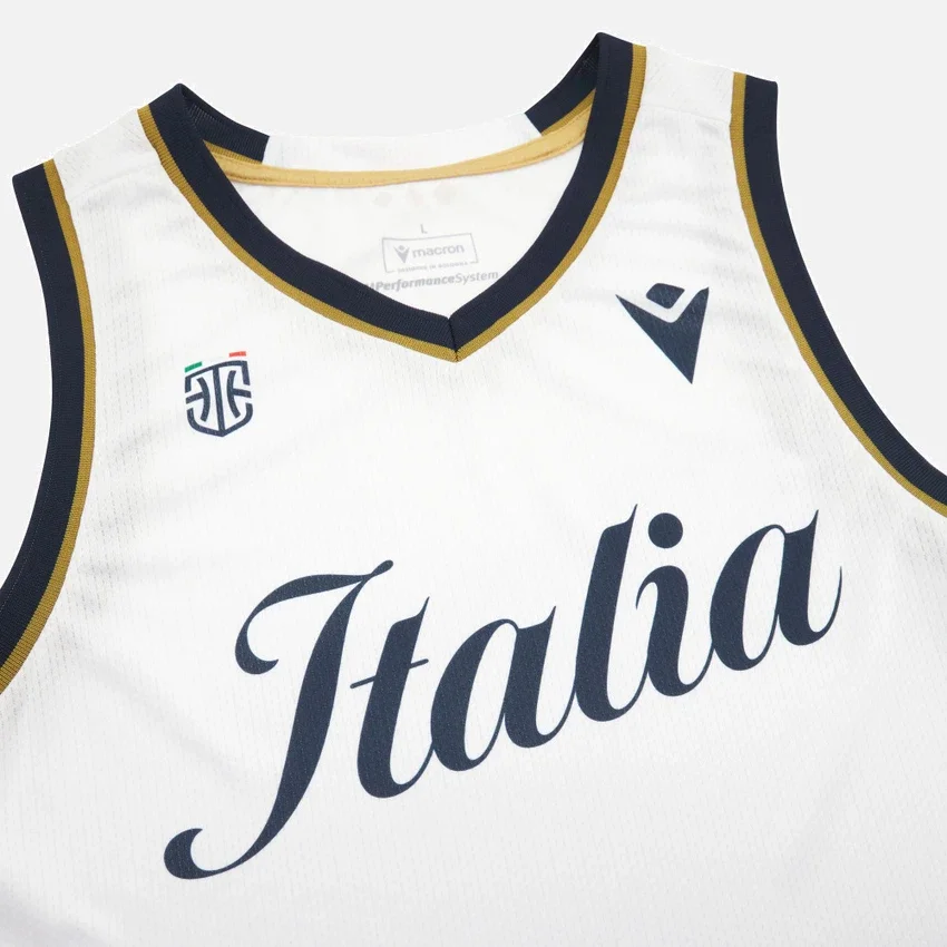 Italbasket 2025/26 yetişkinler için Sezon Öncesi atlet Italbasket 2025/26 yetişkinler için Sezon Öncesi atlet