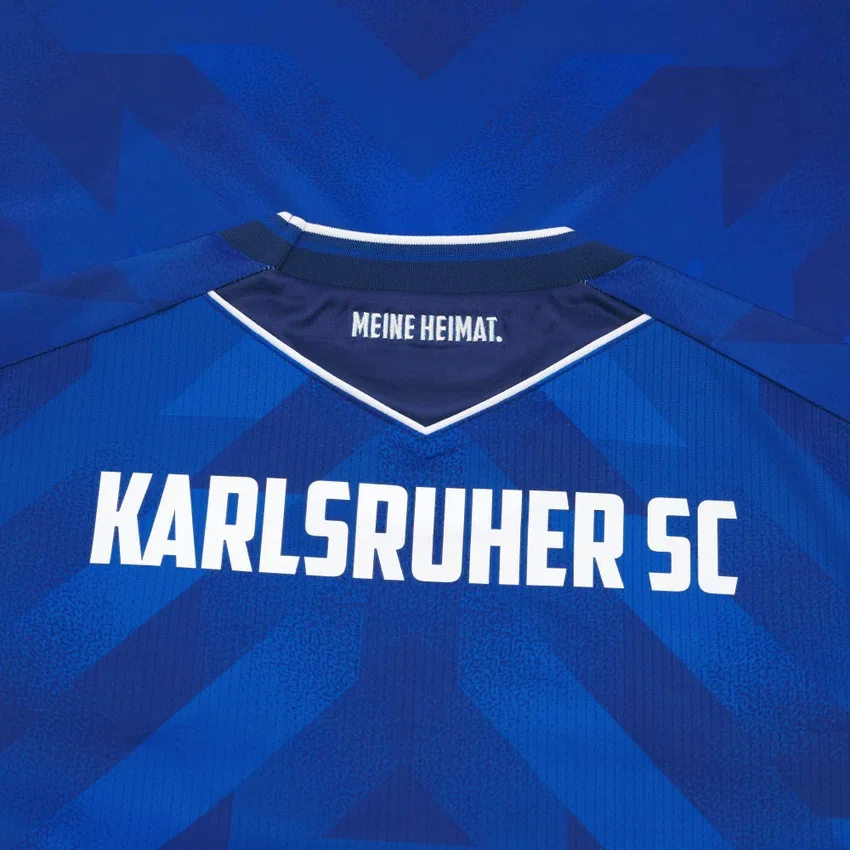 Karlsruher SC 2025/26 Yetişkinler İç Saha Forması Karlsruher SC 2025/26 Yetişkinler İç Saha Forması