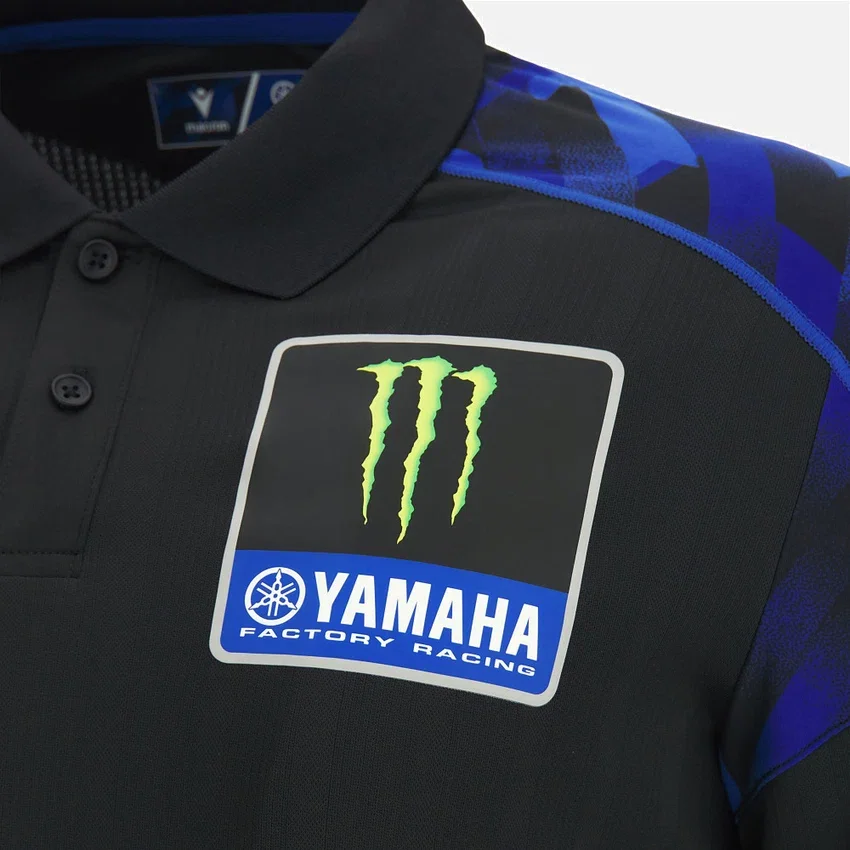 Monster Energy Yamaha MotoGP 2026 Fan Gear Polo Yaka Tişört – Küçük Bedenler Monster Energy Yamaha MotoGP 2026 Fan Gear Polo Yaka Tişört – Küçük Bedenler