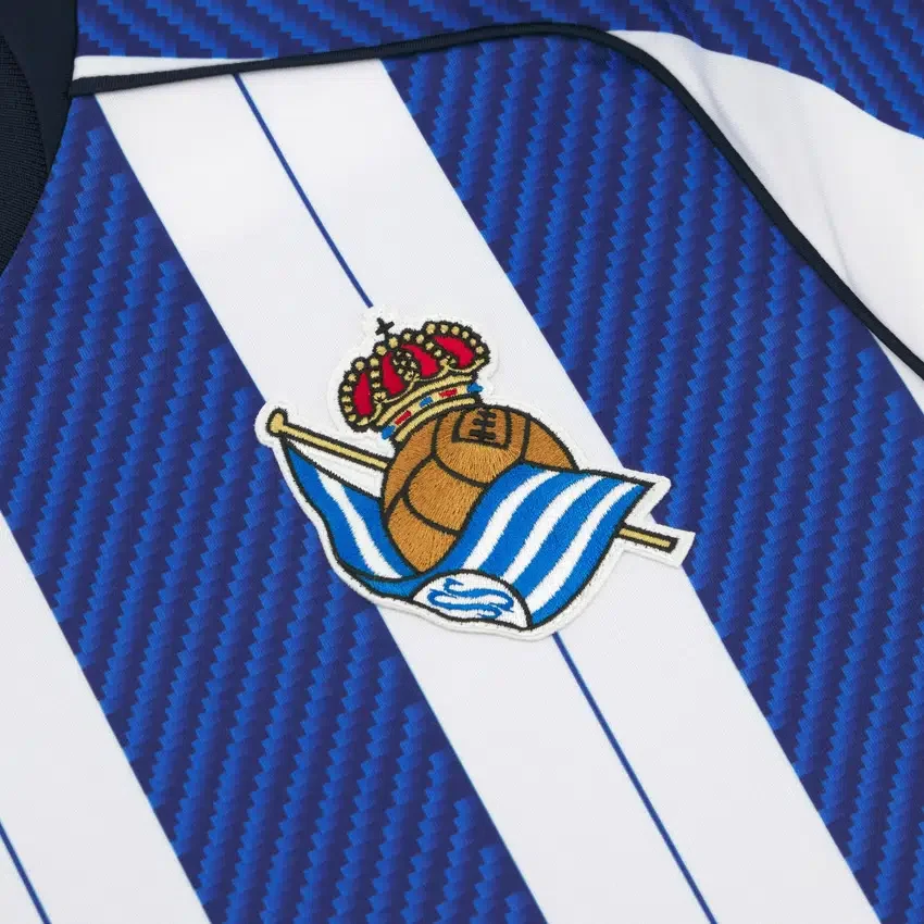 Real Sociedad 2025/26 Yetişkinler İç Saha Forması Real Sociedad 2025/26 Yetişkinler İç Saha Forması