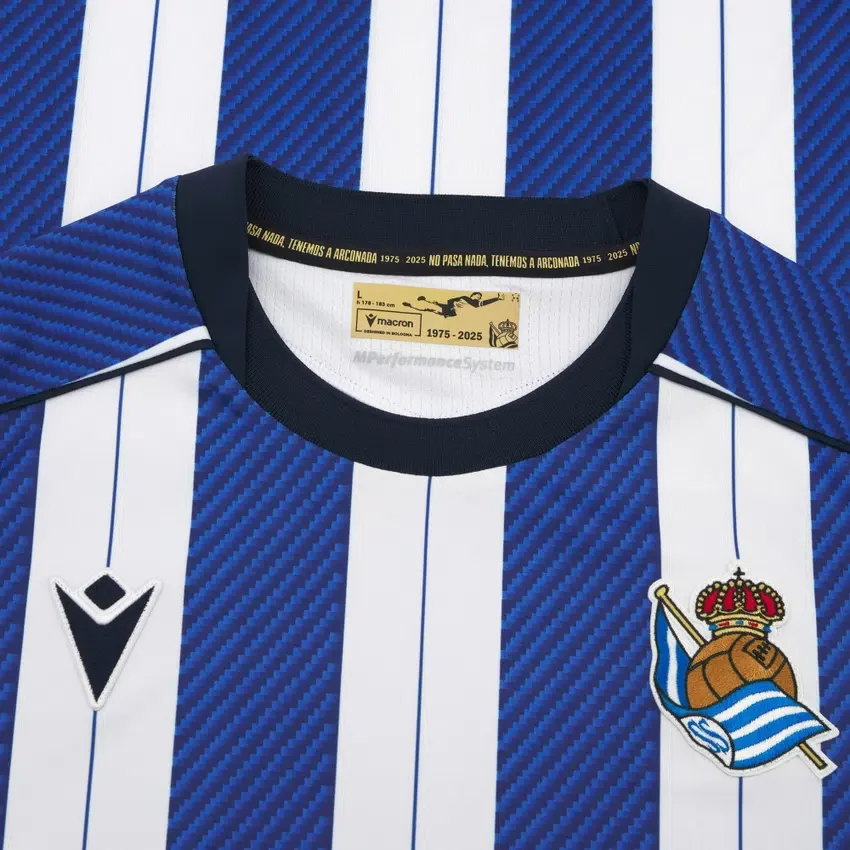 Real Sociedad 2025/26 Yetişkinler İç Saha Forması Real Sociedad 2025/26 Yetişkinler İç Saha Forması
