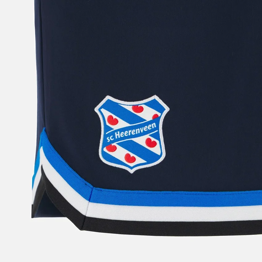 SC Heerenveen 2025/26 Yetişkin Deplasman Şortu SC Heerenveen 2025/26 Yetişkin Deplasman Şortu