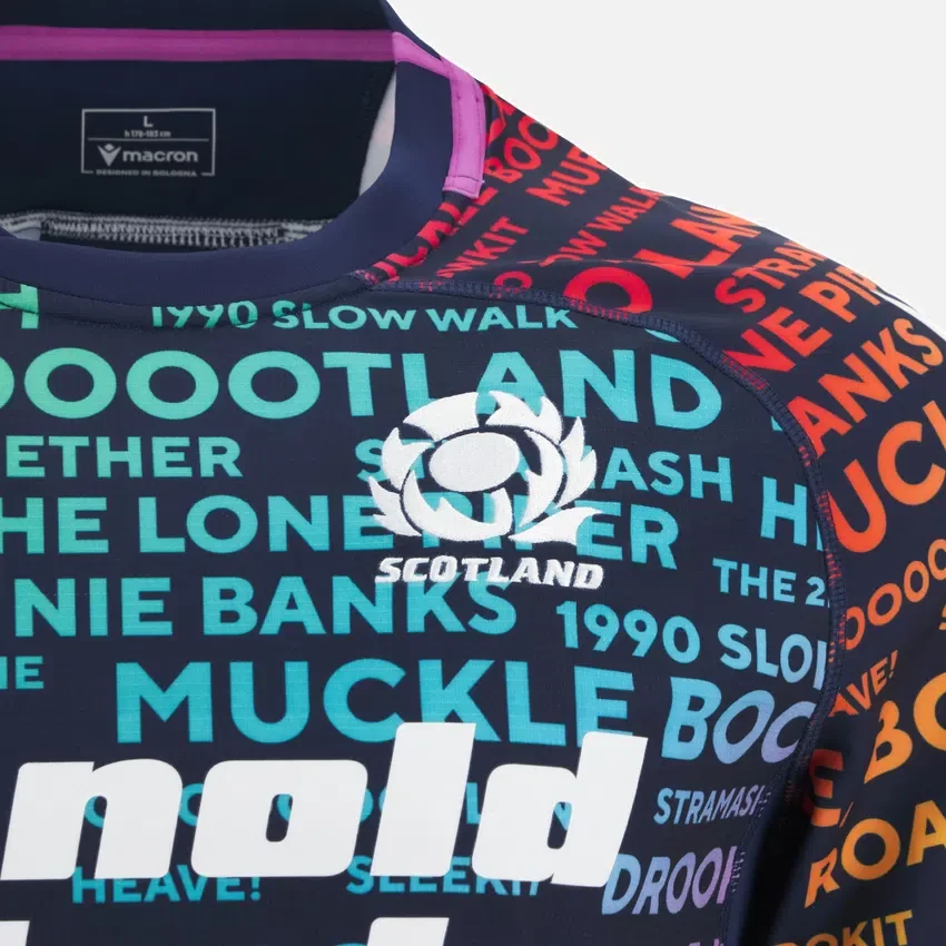 Scottish Rugby 2025/26 Words Antrenman Forması Scottish Rugby 2025/26 Words Antrenman Forması