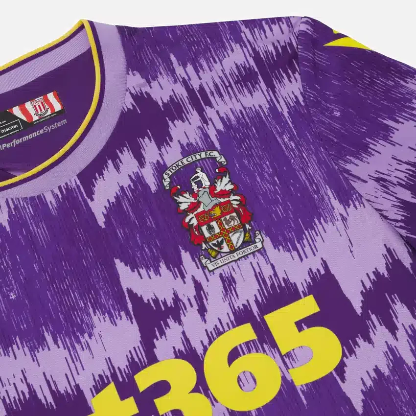 Stoke City FC 2025/26 Yetişkinler İçin Deplasman Forması Stoke City FC 2025/26 Yetişkinler İçin Deplasman Forması