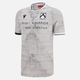 Udinese Calcio 2025/26 50. yıl deprem anma maçı forması