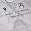Udinese Calcio 2025/26 50. yıl deprem anma maçı forması