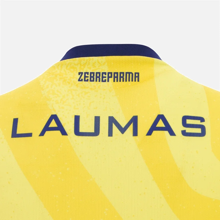 Zebre Parma 2025/26 Gençler Deplasman Replika Gömleği Zebre Parma 2025/26 Gençler Deplasman Replika Gömleği
